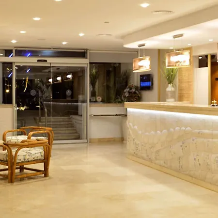 Aparthotel Mediterraneo