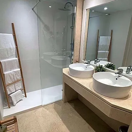 Mediterraneo Aparthotel