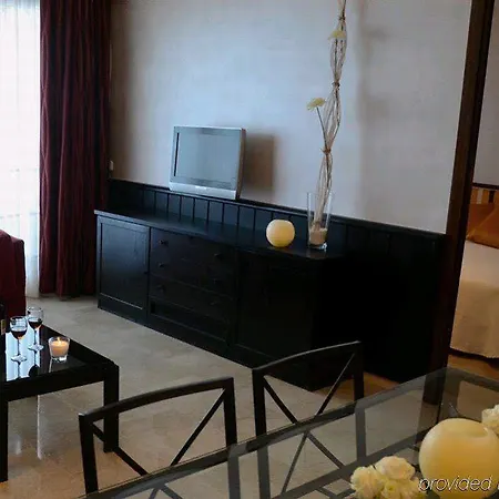 Aparthotel Mediterraneo