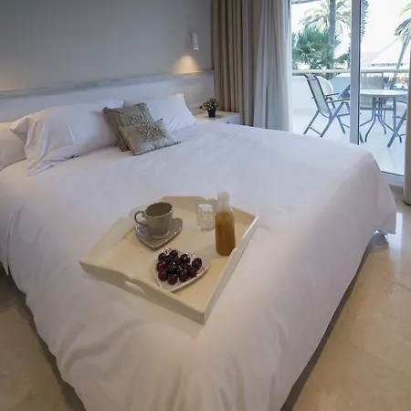 Mediterraneo Aparthotel Sitges
