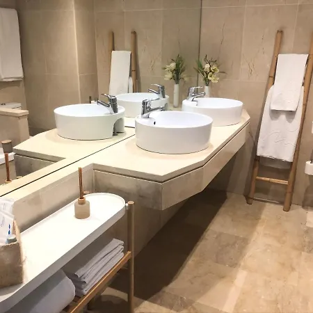 Apartahotel Mediterraneo 4*