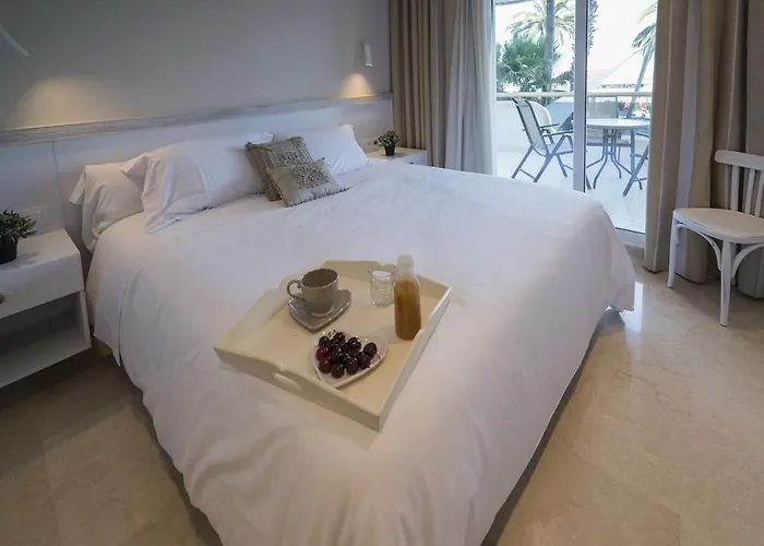 Mediterraneo Aparthotel Sitges